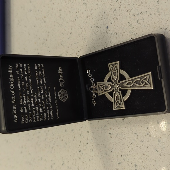 Pewter Celtic Cross Necklace - Picture 1 of 4